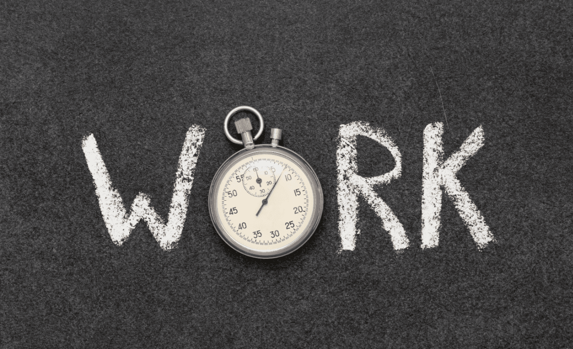 Überstunden in der Debatte um Arbeitszeiten