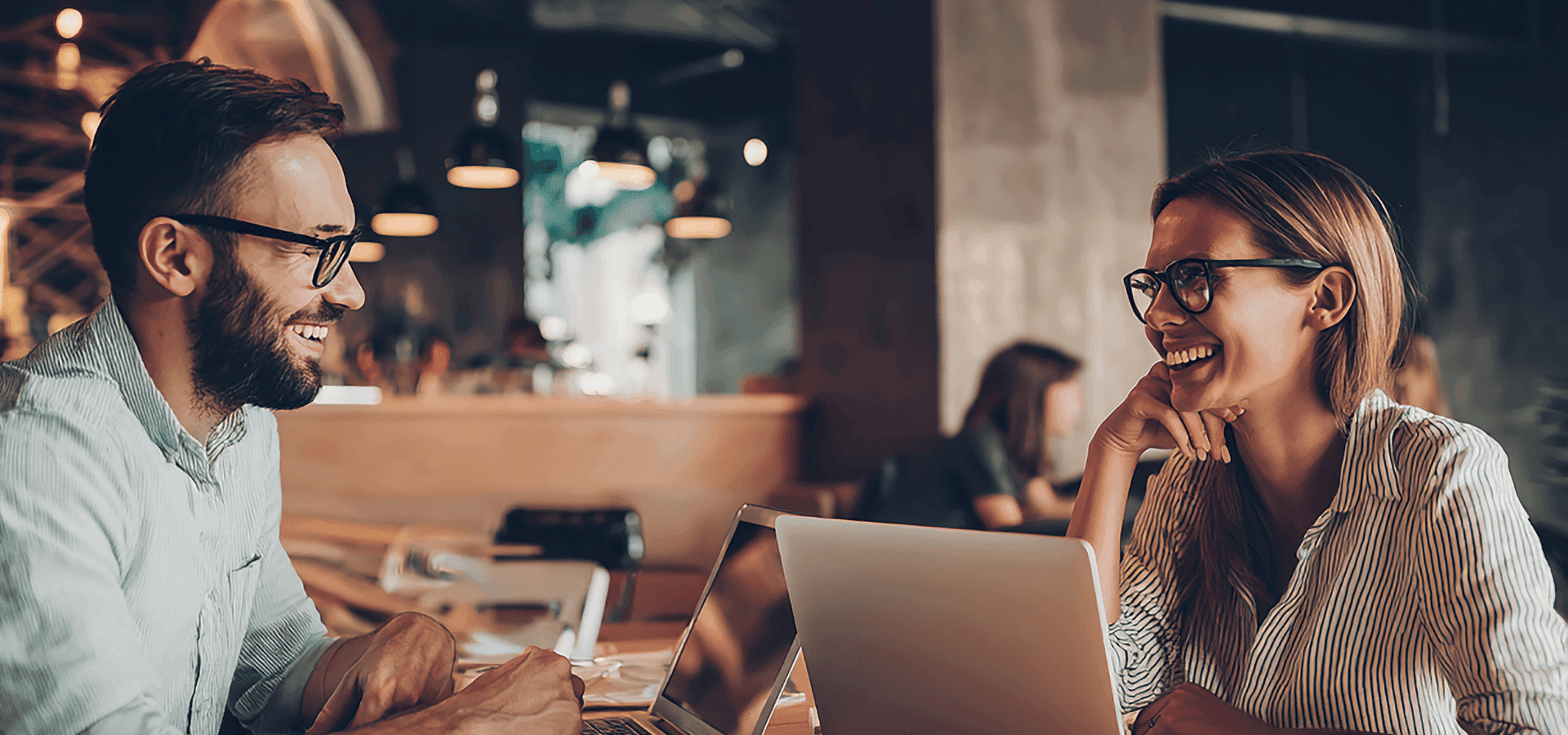 Emotionale Bindung an Arbeitgeber: Der Gallup Engagement Index