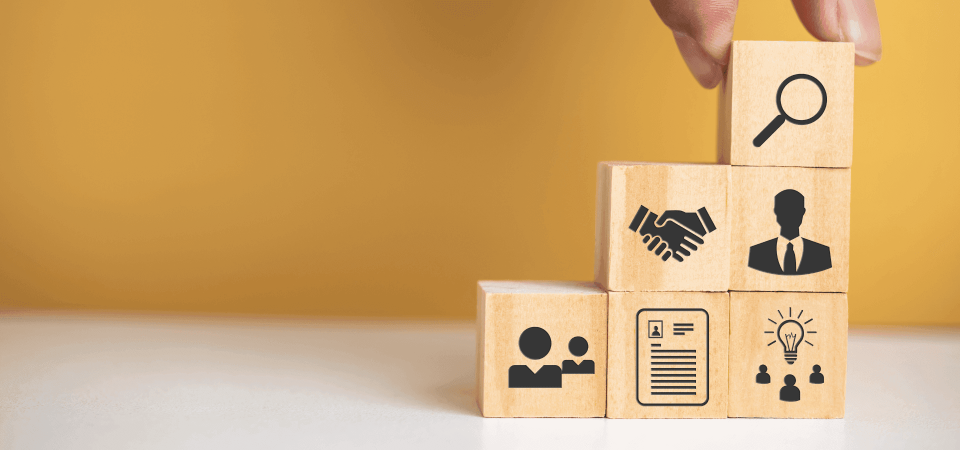 Arbeitsmarkt 2025: Jobwechsel, Motivation, Homeoffice & KI